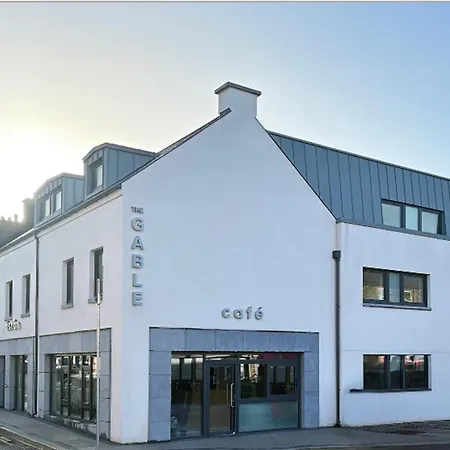 The Gable * 丁格尔